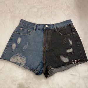 Clara Story 2 Tone Jean Shorts Size Small